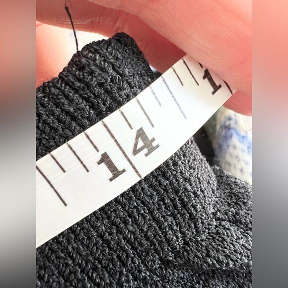 St. John Sanatana Knit Pleated Black Pants elastic waist pull on 10 wedding - Picture 10 of 11